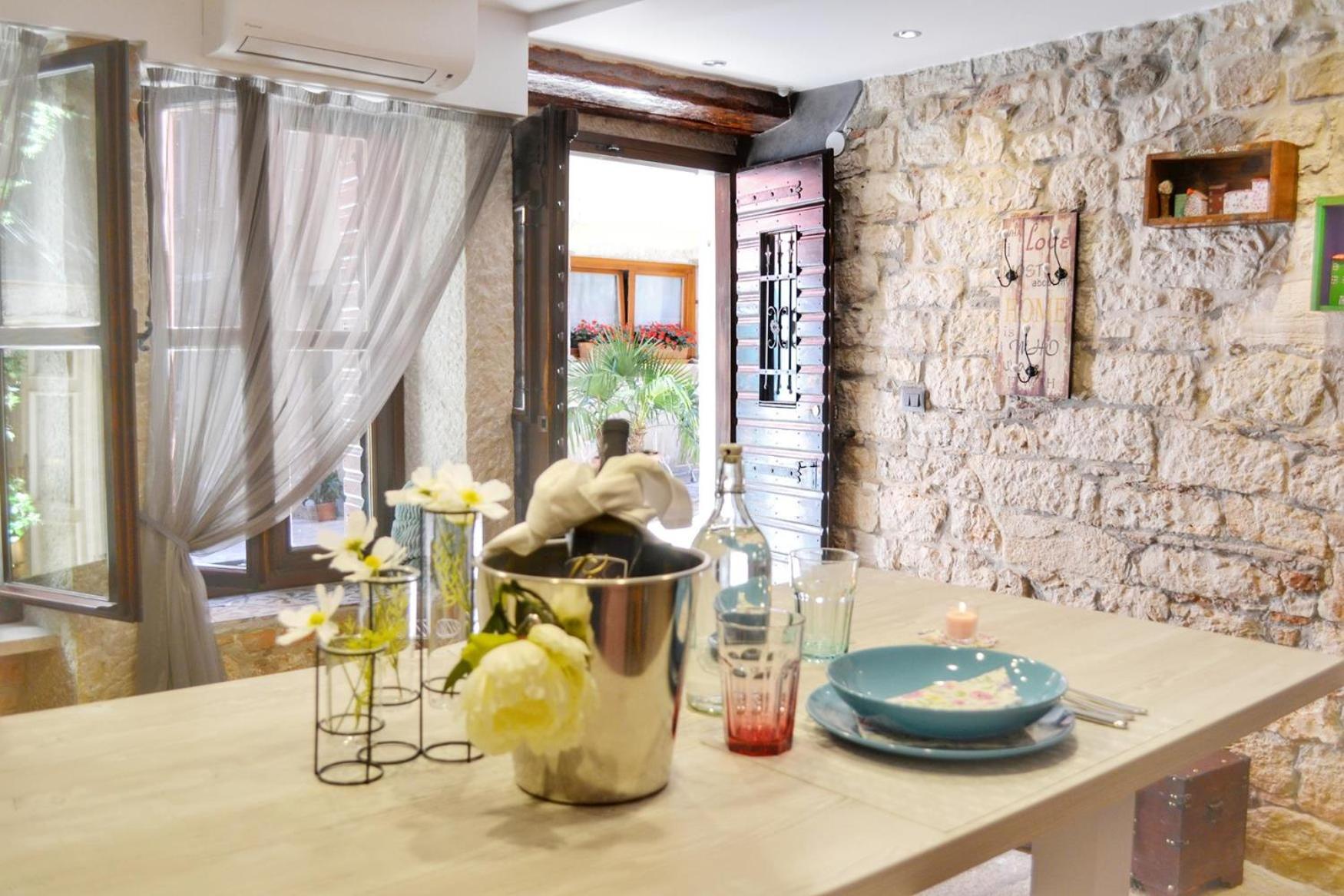 Studio Eleven Rovinj Extérieur photo
