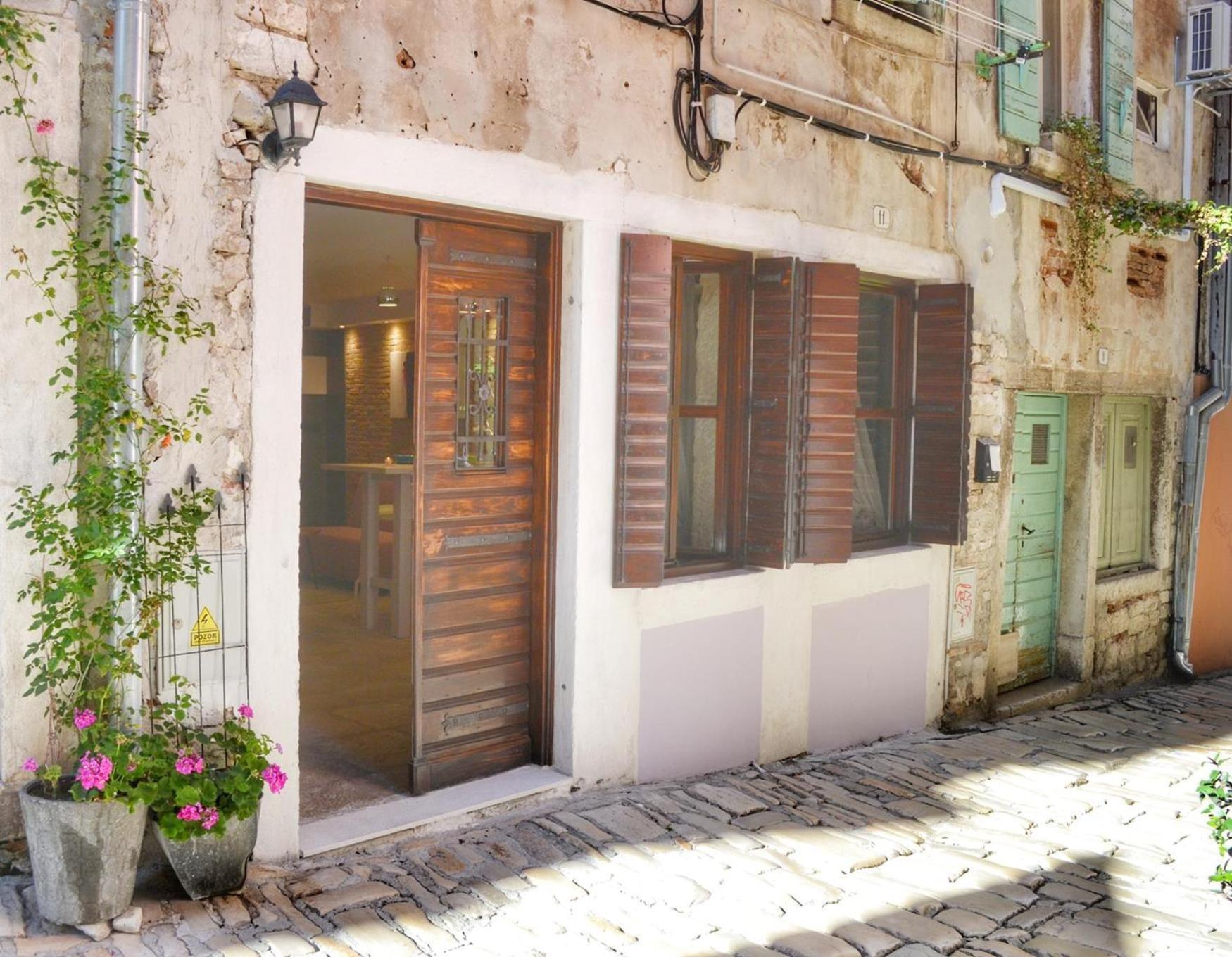 Studio Eleven Rovinj Extérieur photo